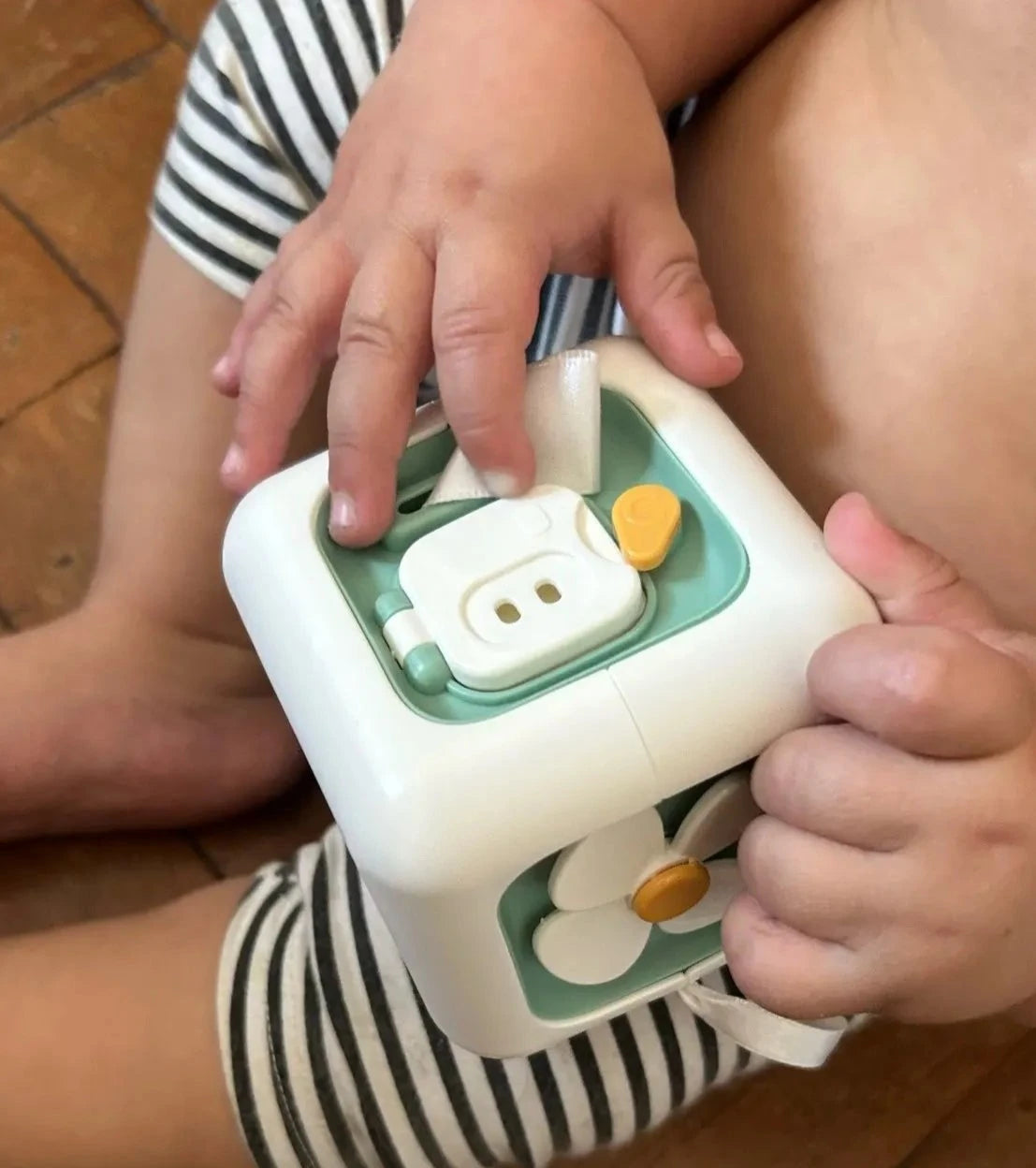 Cubo Multisensorial - Brinktoon™